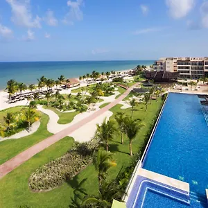Royalton Riviera Cancun, An Autograph Collection & Casino (adults Only) Курортный комплекс